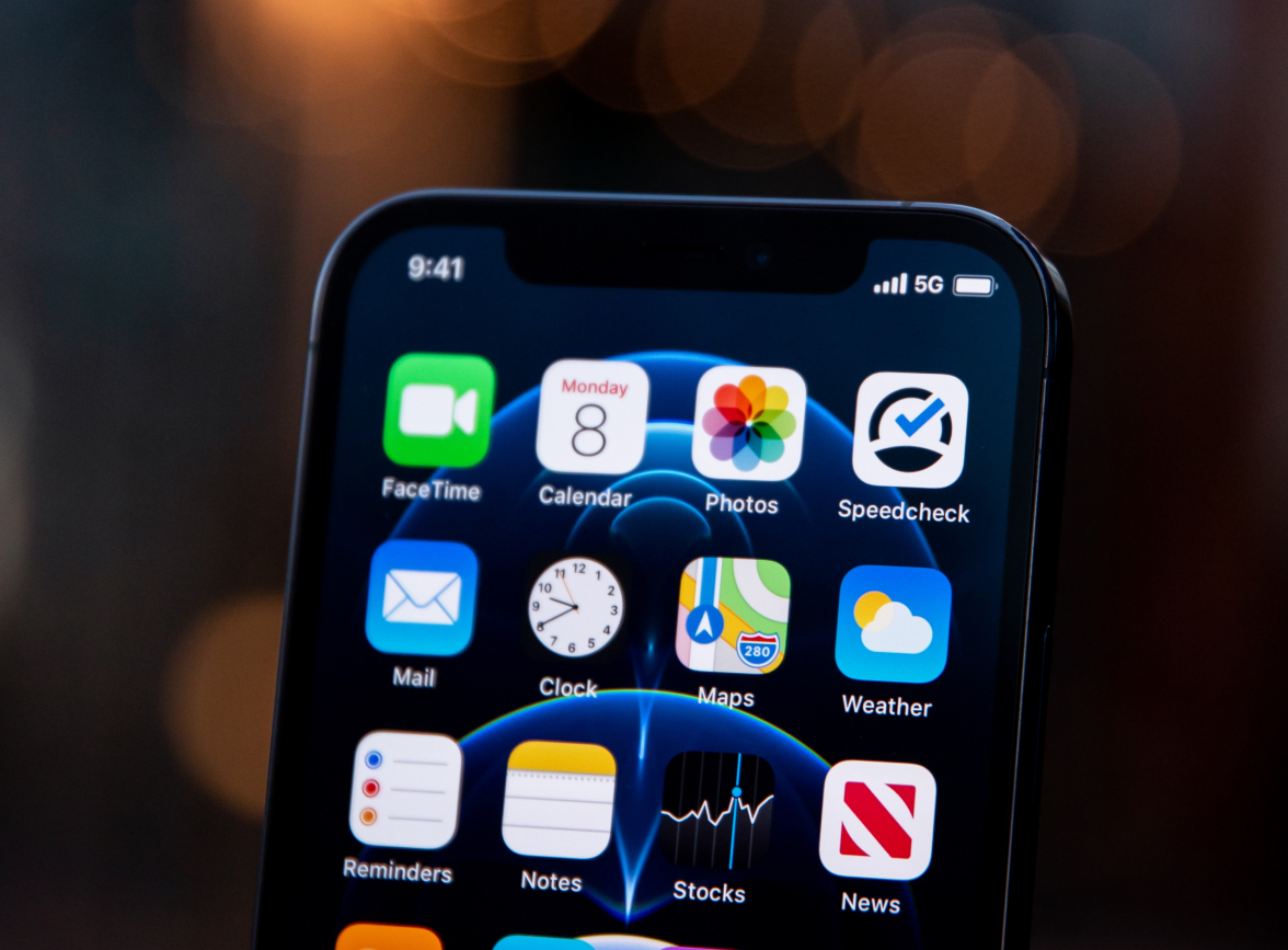 孟津苹果手机维修分享为什么 iPhone 12 在冬季会自动关机 
